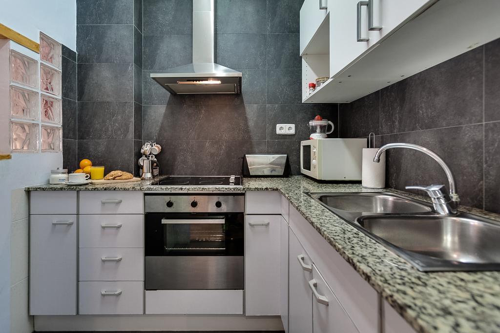 Apartmán Deep Purple Barcelona Exteriér fotografie